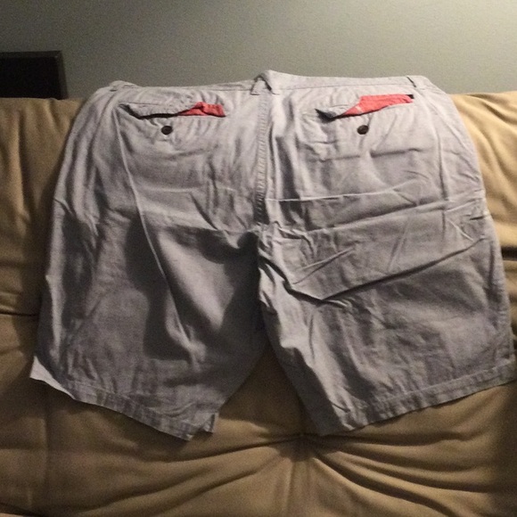 Quicksilver Shorts - Picture 2 of 4